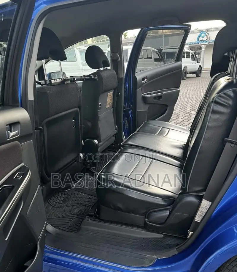 Toyota Wish 2005 Blue