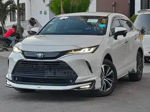 Toyota Harrier 2021 White