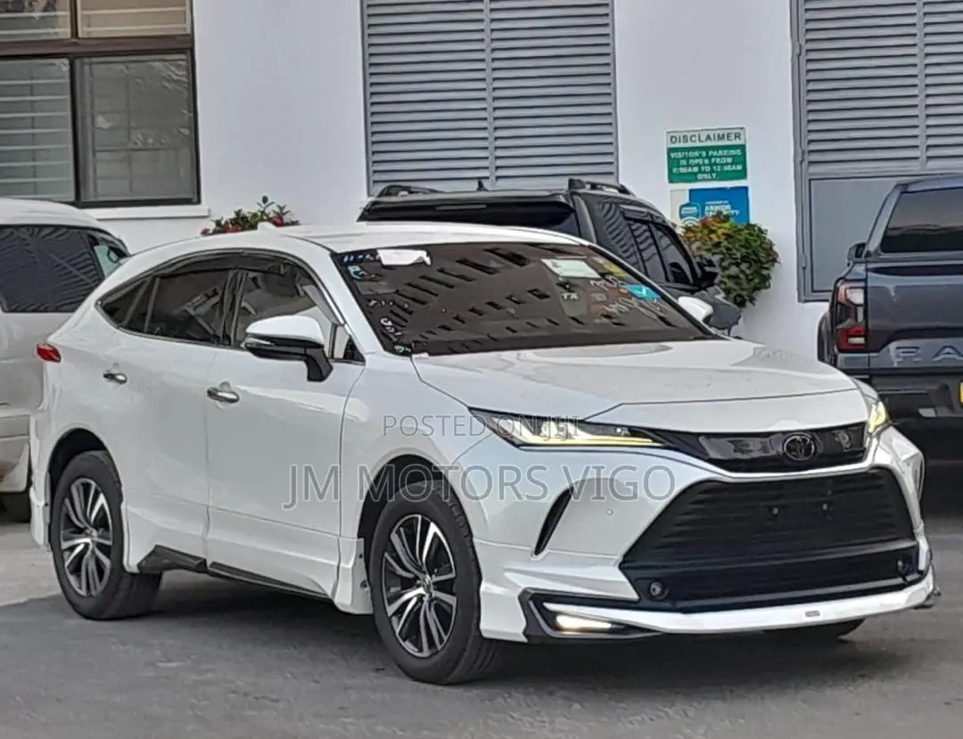 Toyota Harrier 2021 White