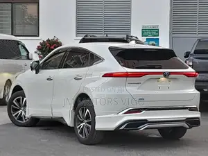 Toyota Harrier 2021 White