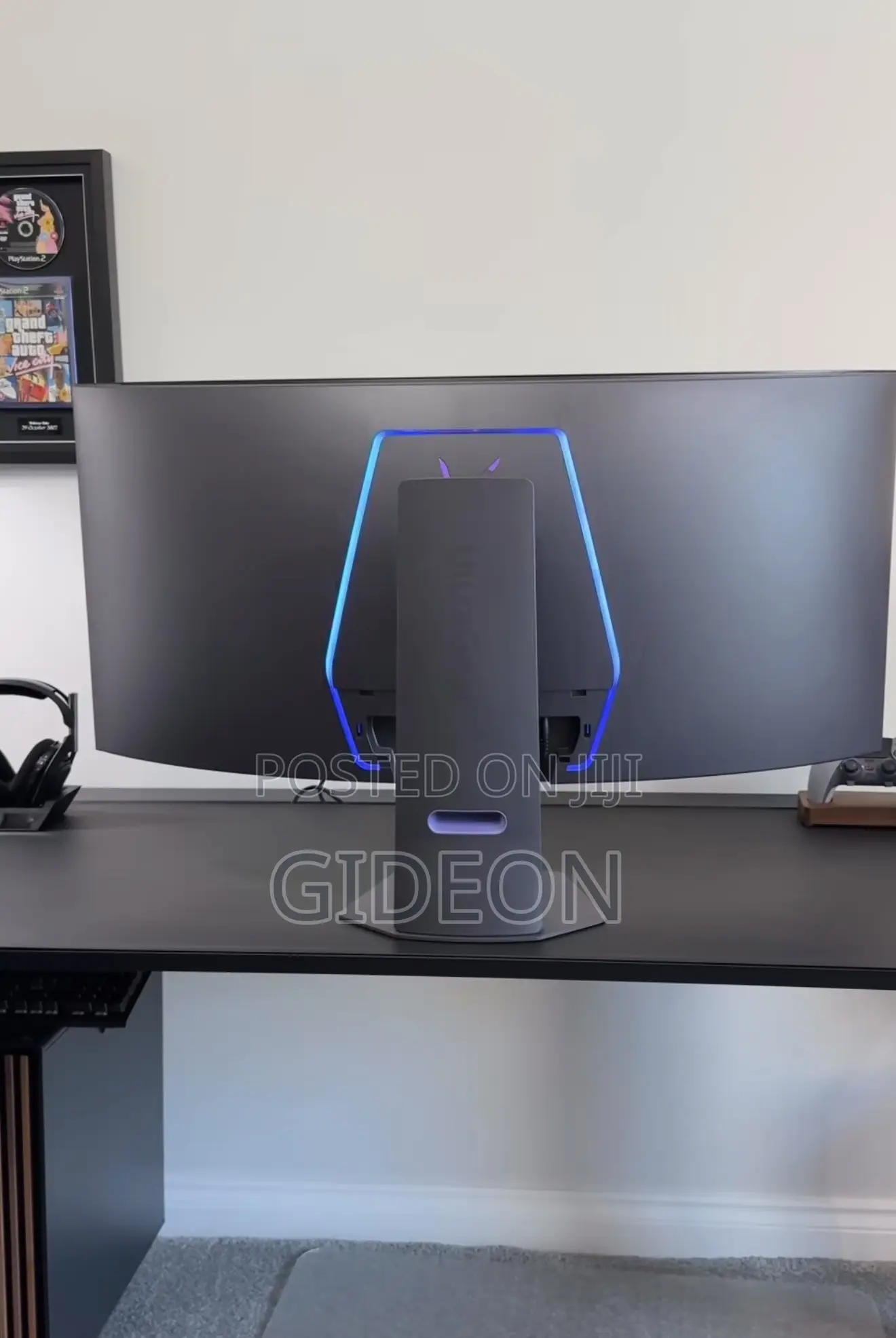 LG Ultragear GX950A. 45” Inches Curved Monitor