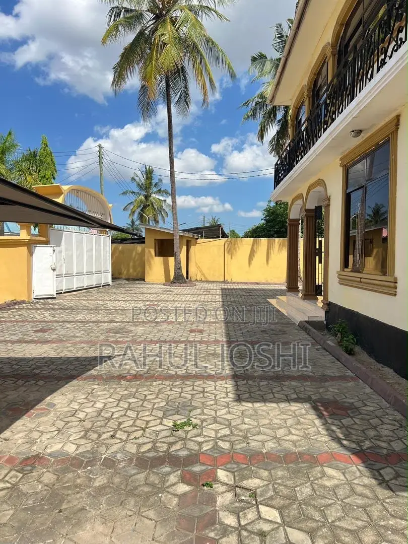 Furnished 4bdrm House in Minazini Kitunda for sale