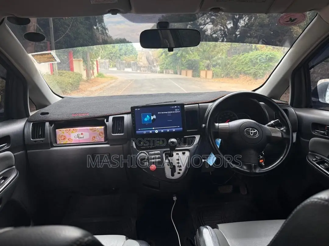 Toyota Wish 2003 Blue