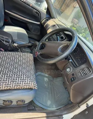 Toyota Mark II 1996 White