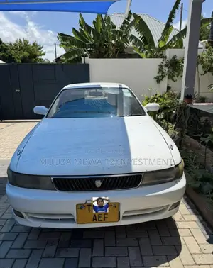 Toyota Mark II 1996 White