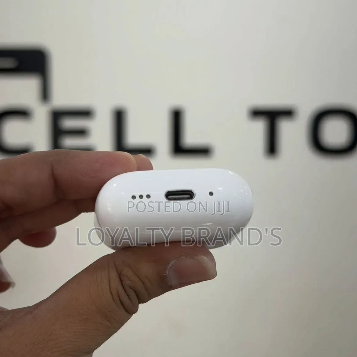 Apple Aipods 5 - ANC Wireless Charger