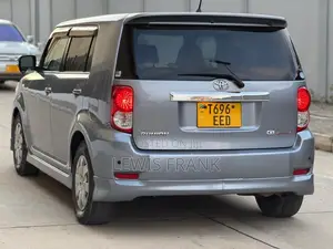 Toyota Rumion 1.5 FWD 2023 Gray