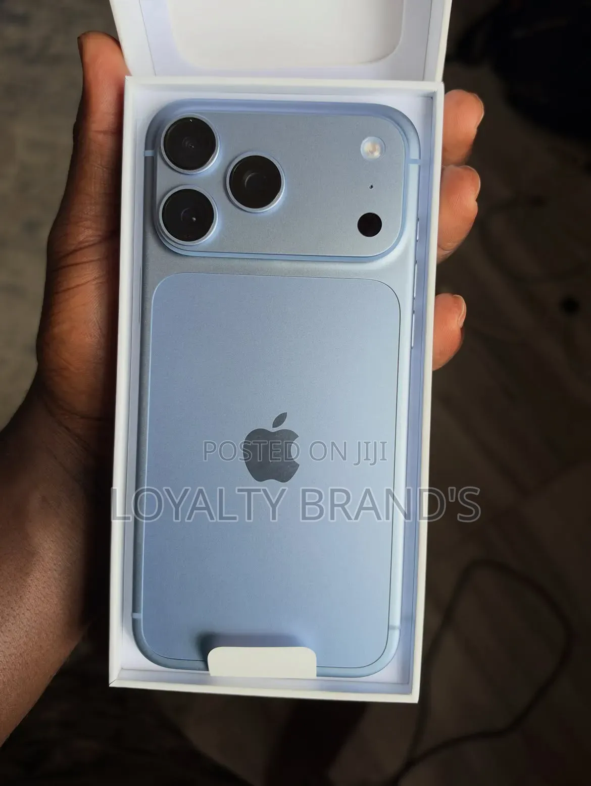 New Apple iPhone 18 Pro Max 256 GB Blue