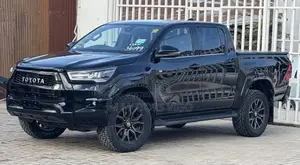 Toyota Hilux 2022 Black