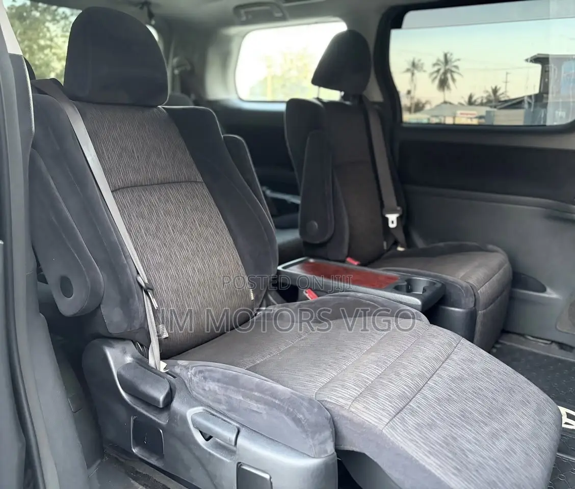 Toyota Alphard 2009 Black