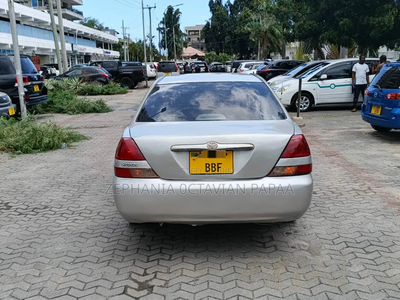 Toyota Mark II 2002 Silver