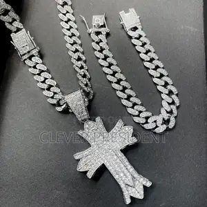 Chains Azipauki