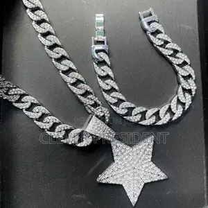 Chains Azipauki