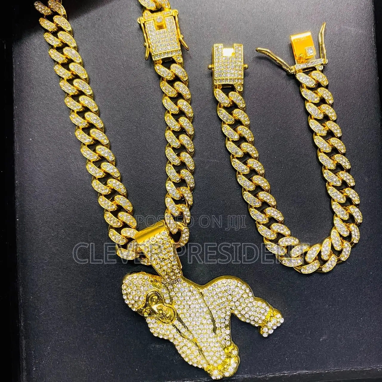Chains Azipauki