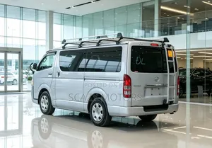 Toyota Quantum 2012 Silver
