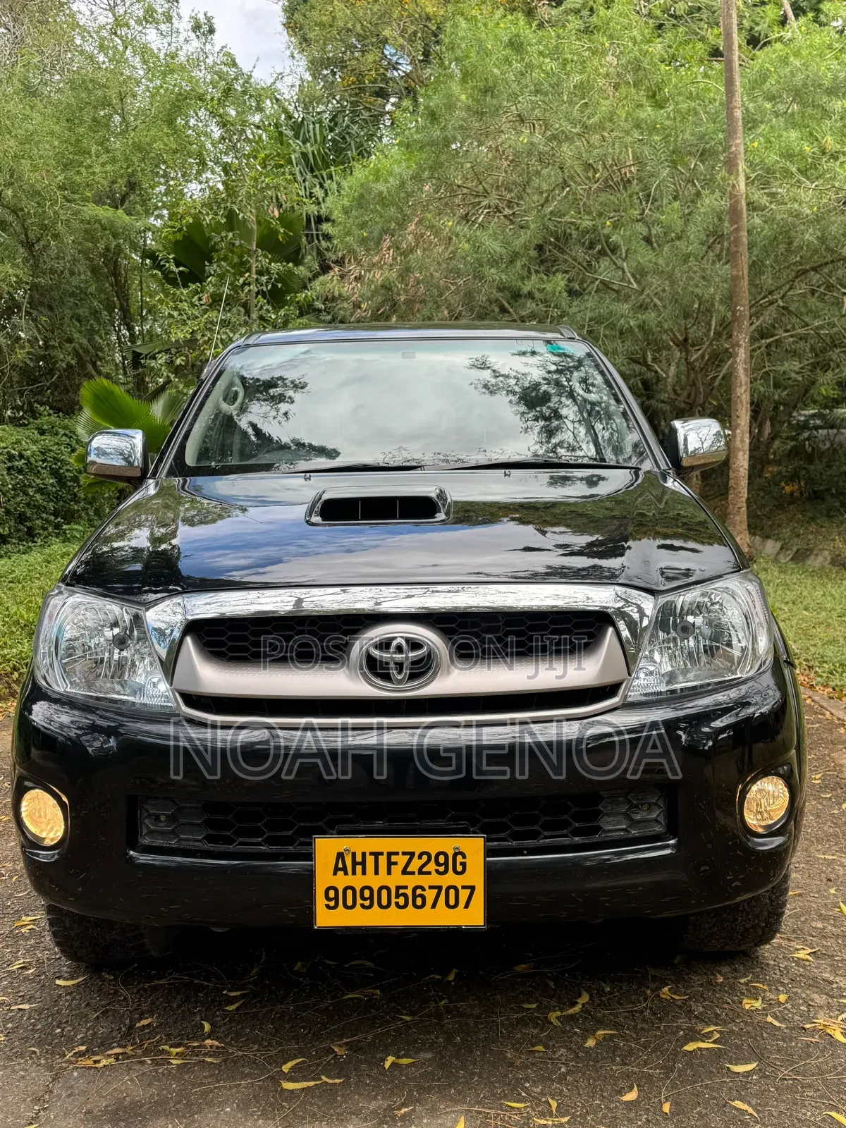 Toyota Hilux 2.5 D-4D 4X4 SRX 2011 Black