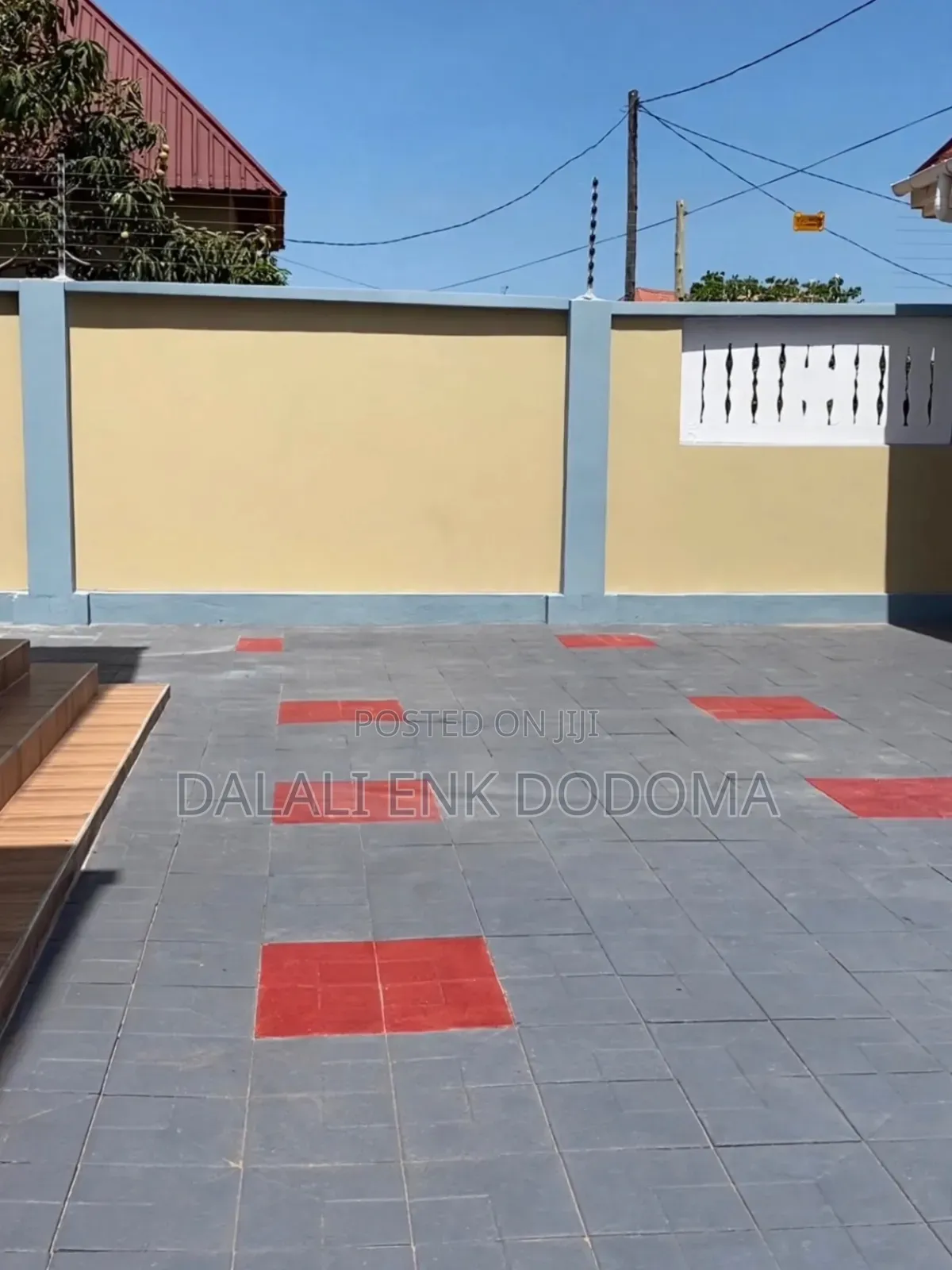 4bdrm Mansion in Changombe Extension, Mipingo for sale
