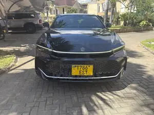 Toyota Crown 2025