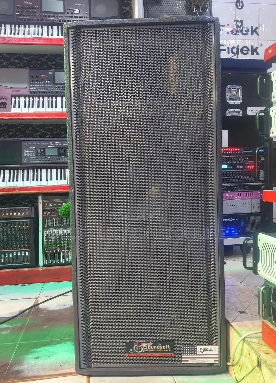 Speaker 
S215cx
Soundsoft 
Watts2000
1,100,000