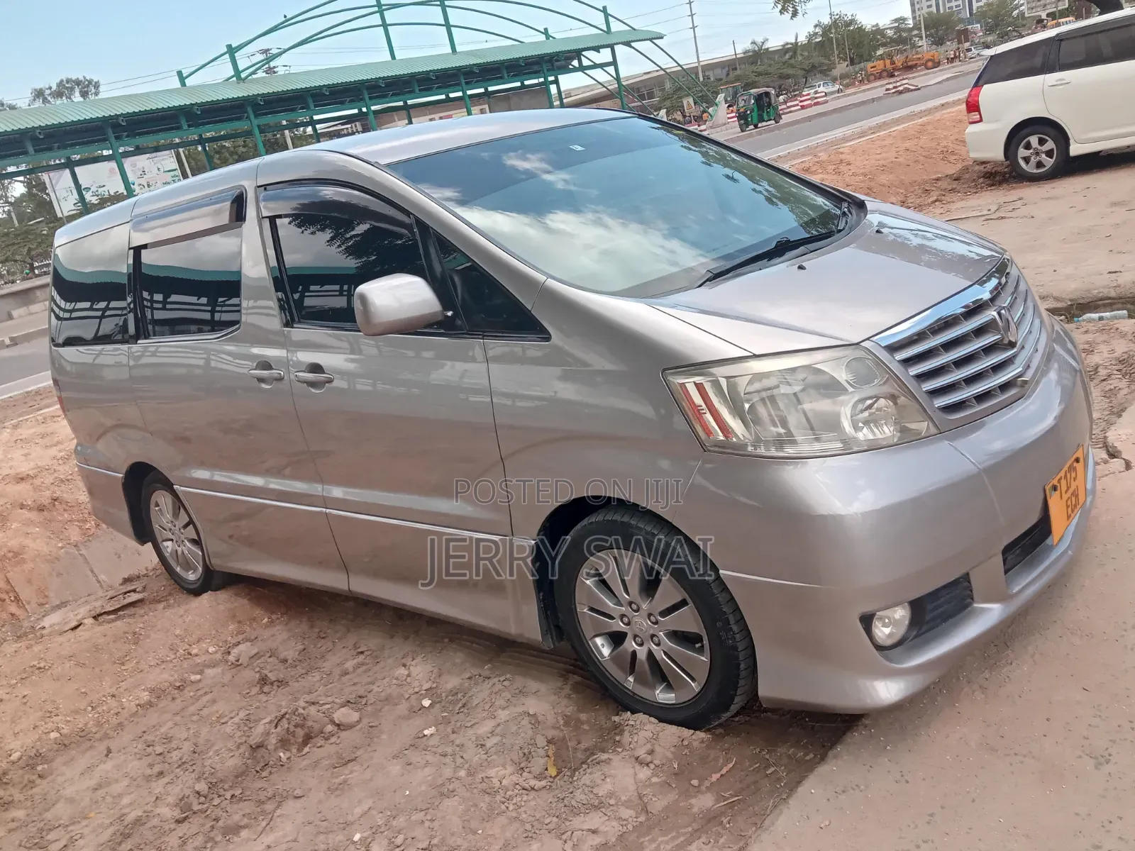 Toyota Alphard 2004 Gray