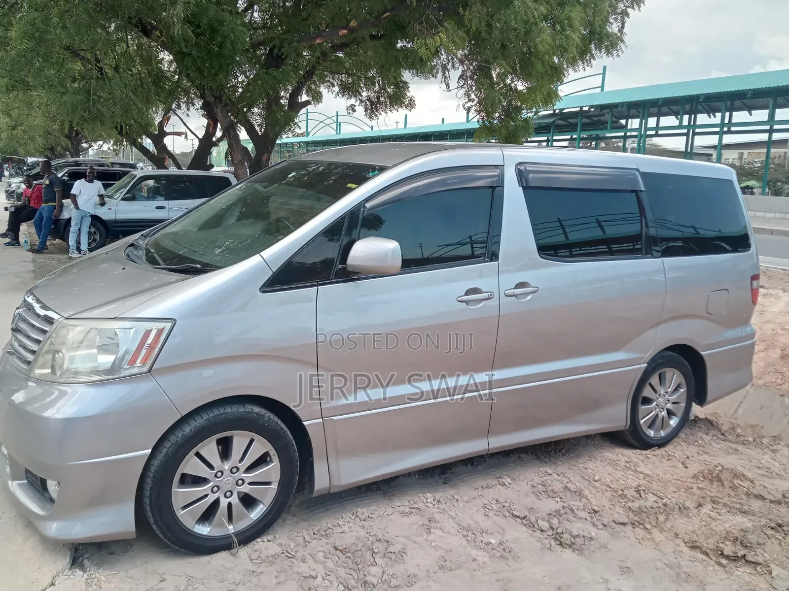 Toyota Alphard 2004 Gray