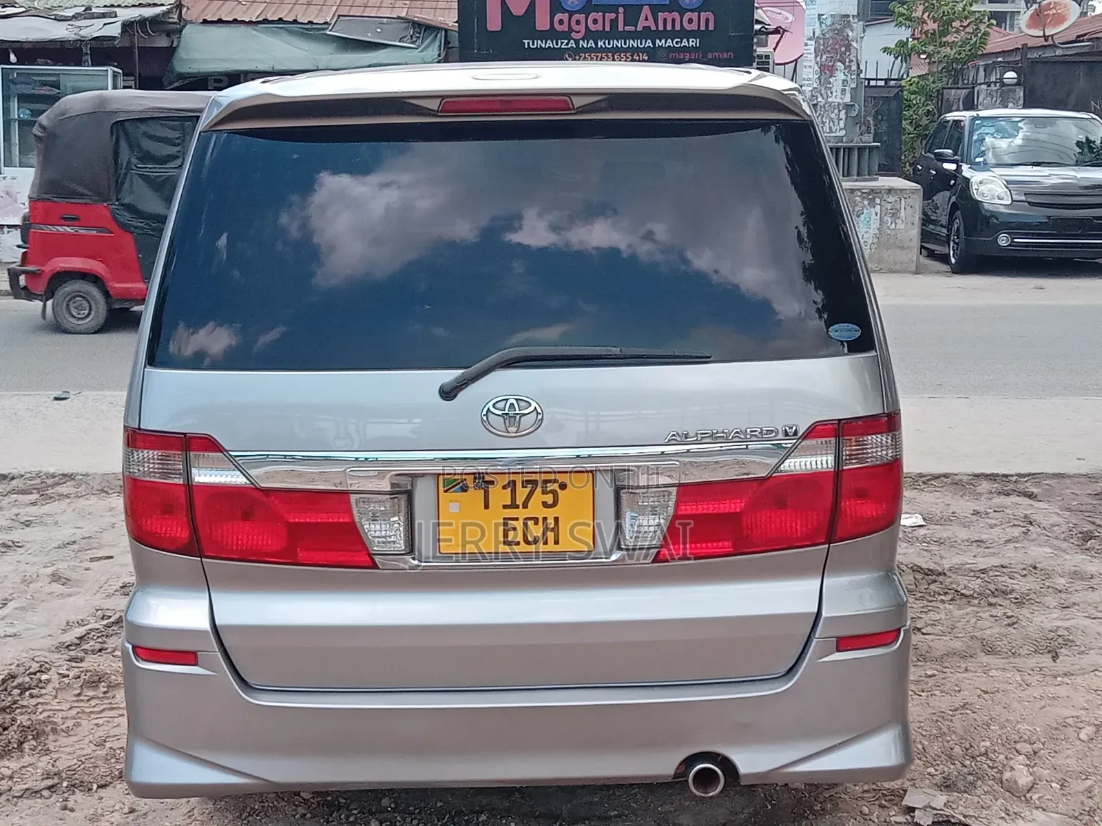Toyota Alphard 2004 Gray