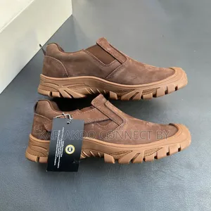 Men's CAT Leather Buckle Slip-on Outdoor Shoes