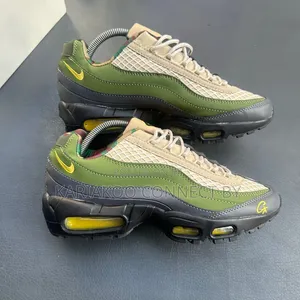 Nike Air Max 95 Premium Running Sneakers