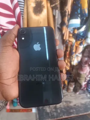 Apple iPhone XR 64 GB Black
