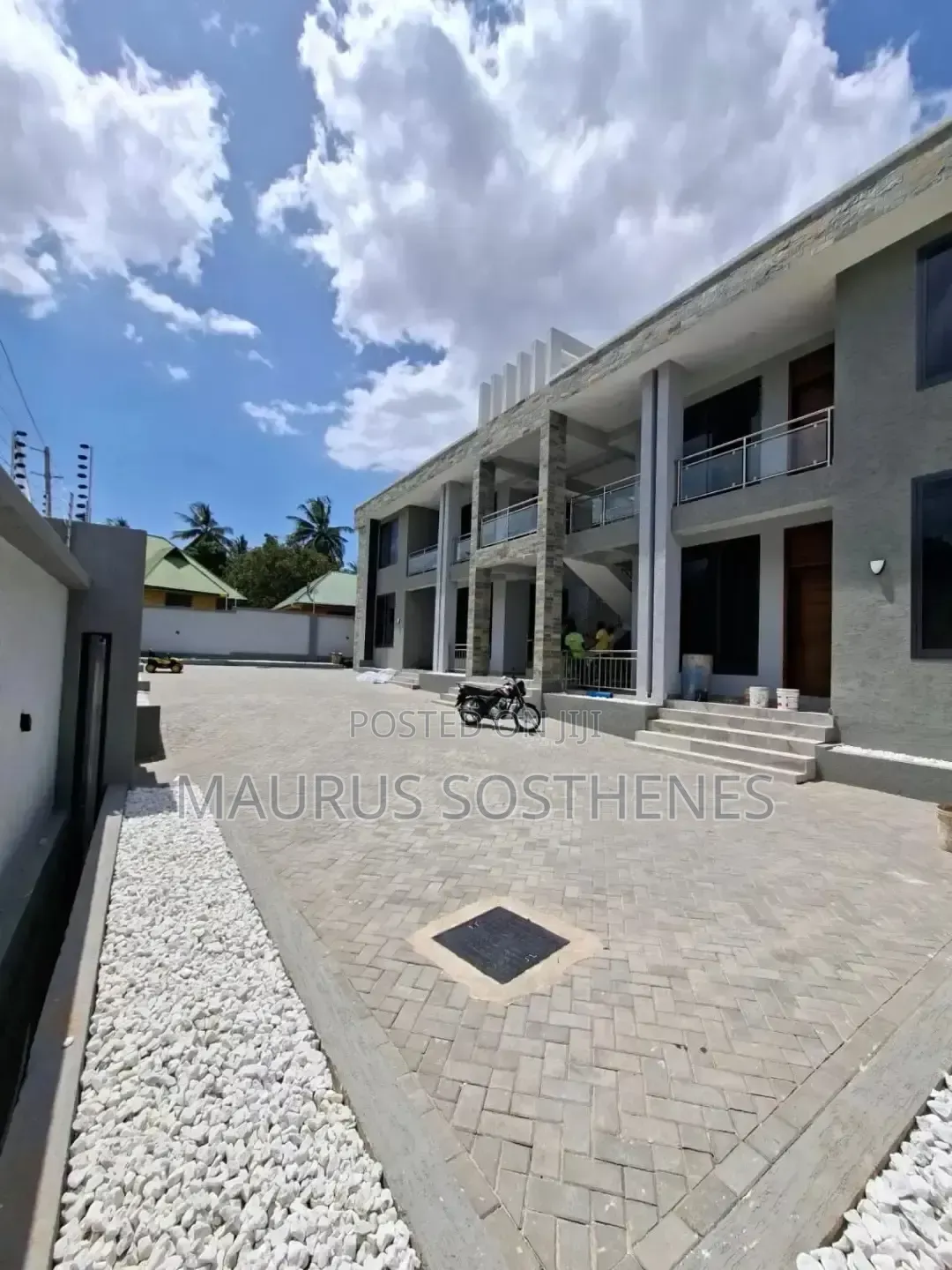 2bdrm Apartment in Goba Dangote for rent