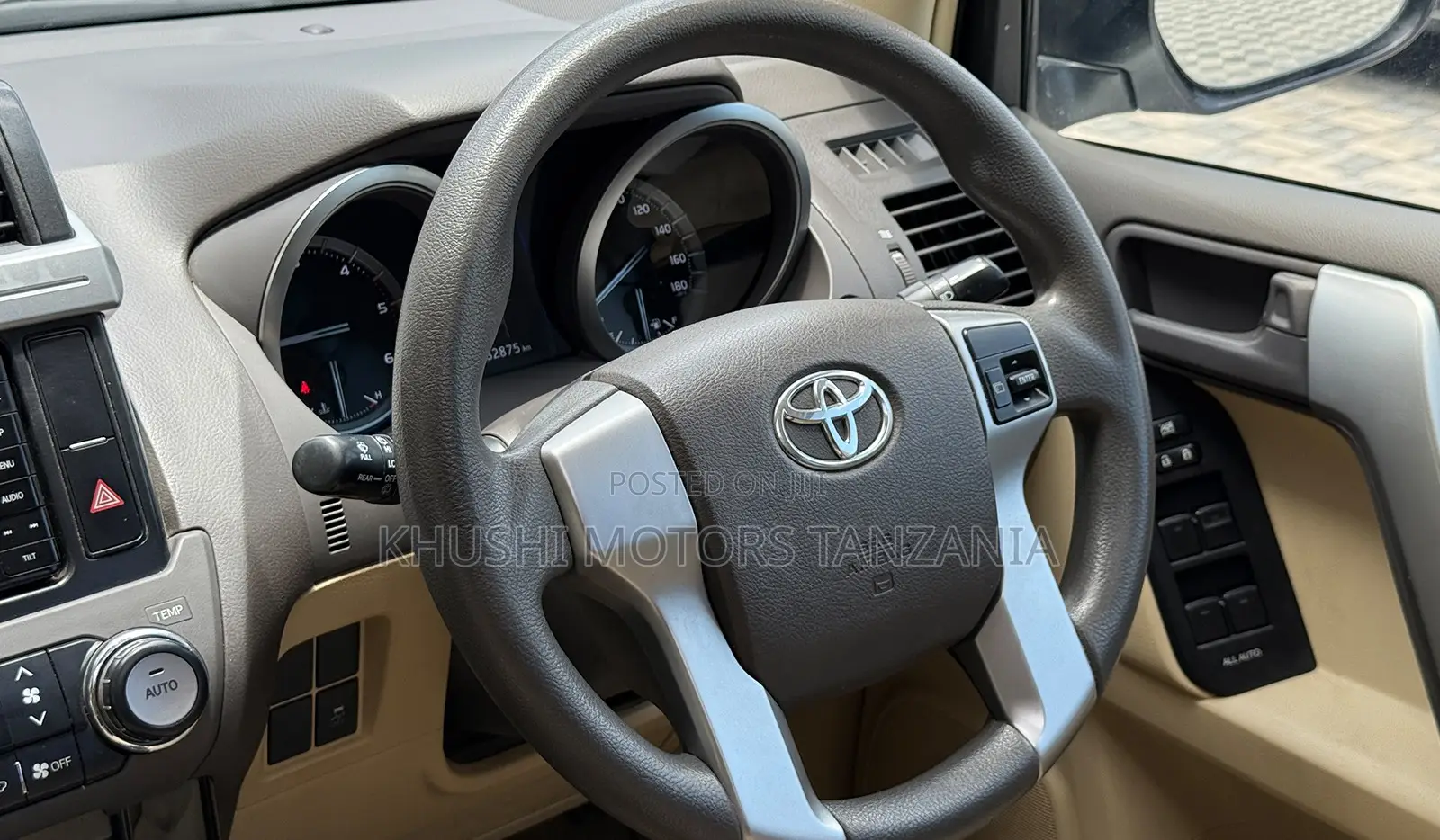 Toyota Land Cruiser Prado 2016 Pearl