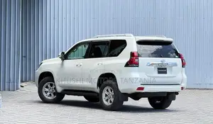 Toyota Land Cruiser Prado 2016 Pearl