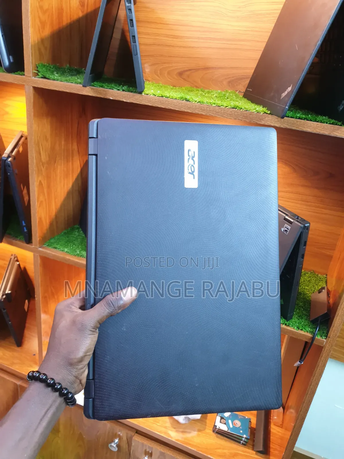 Laptop Acer Aspire E1-570 4GB Intel HDD 320GB