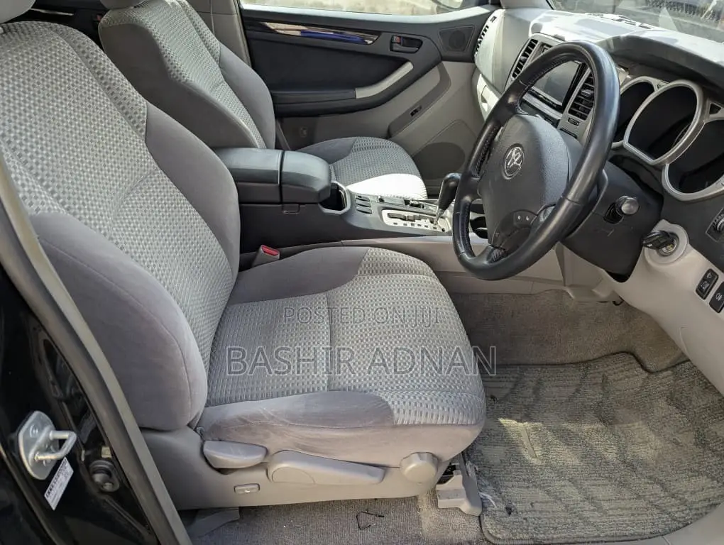 Toyota Hilux Surf 2.7 SSR 2008 Black