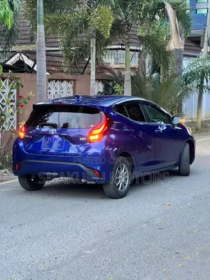 Toyota Aqua 2023 Blue