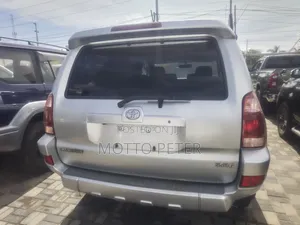 Toyota Hilux Surf 2005 Silver