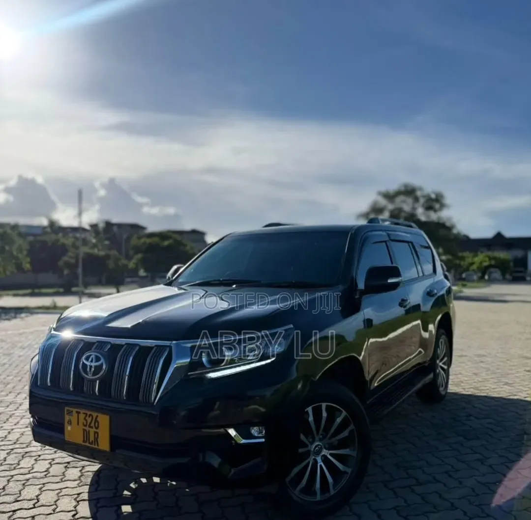 Toyota Land Cruiser Prado 2.7 i 2013 Black