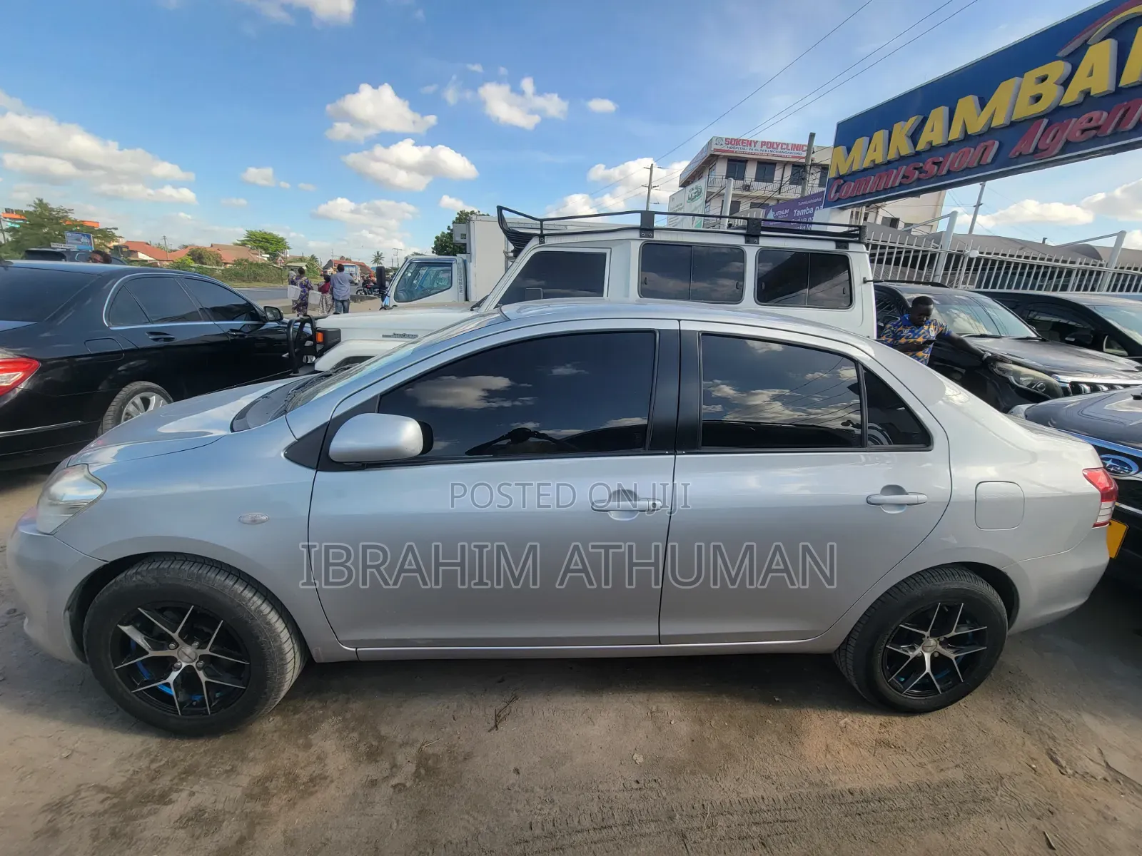 Toyota Belta 2005