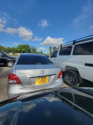 Toyota Belta 2005