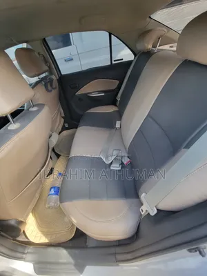 Toyota Belta 2005