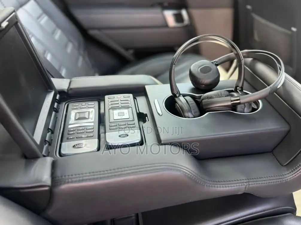 Land Rover Range Rover Sport 2016 Black