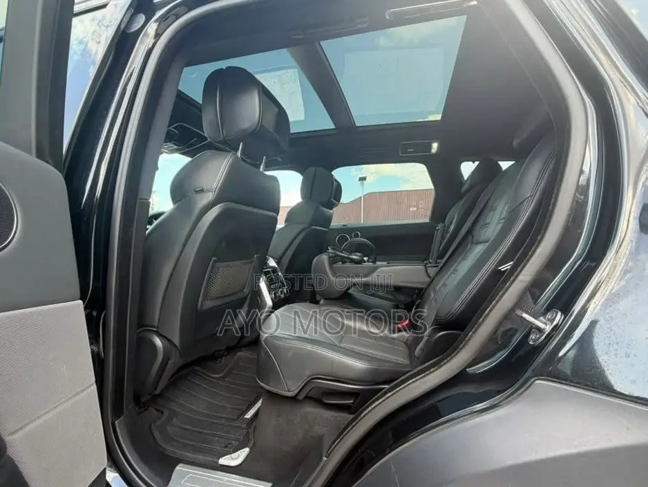 Land Rover Range Rover Sport 2016 Black