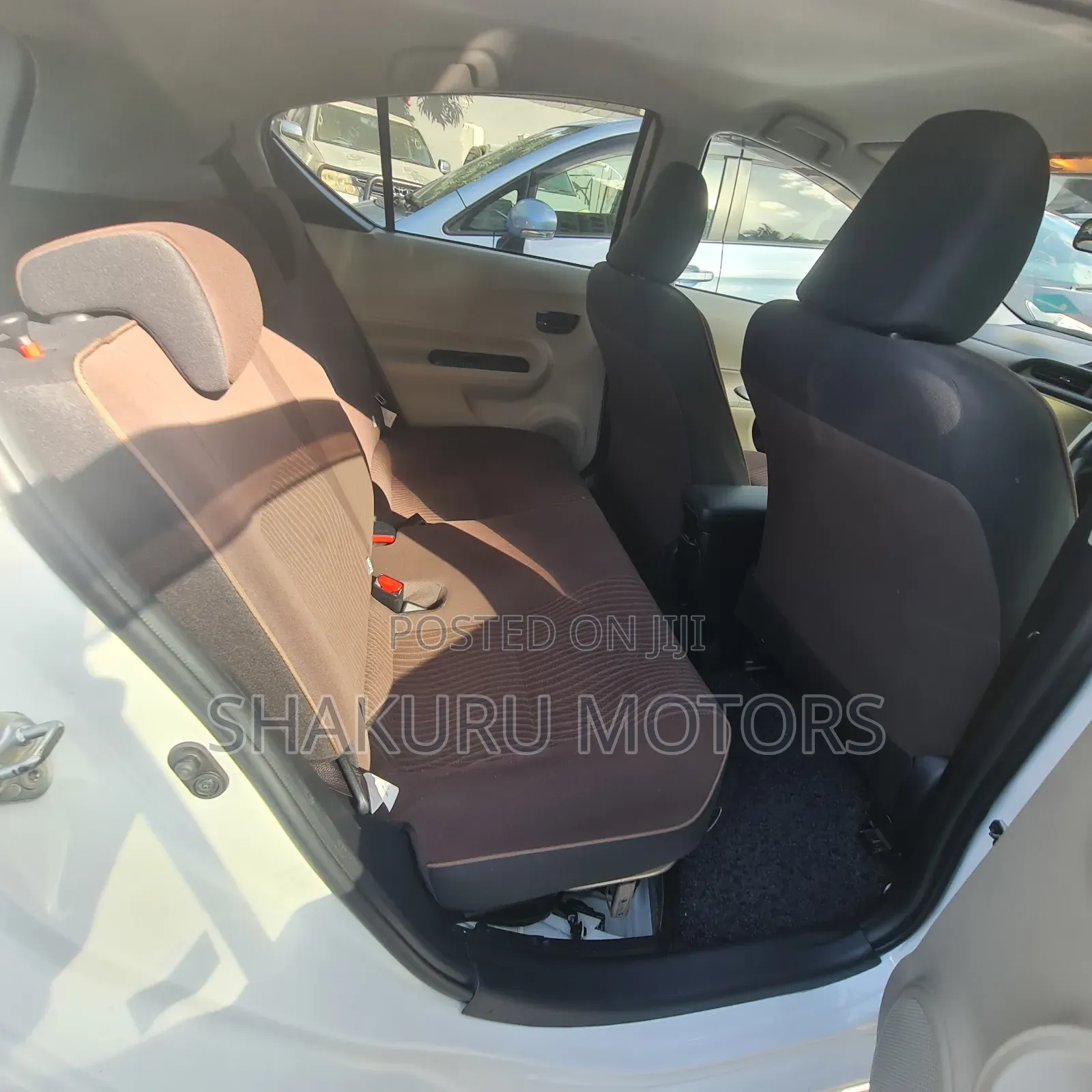 Toyota Aqua 2013 White