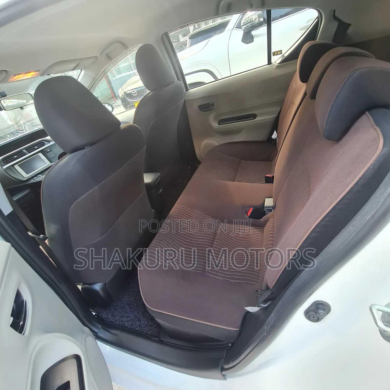 Toyota Aqua 2013 White