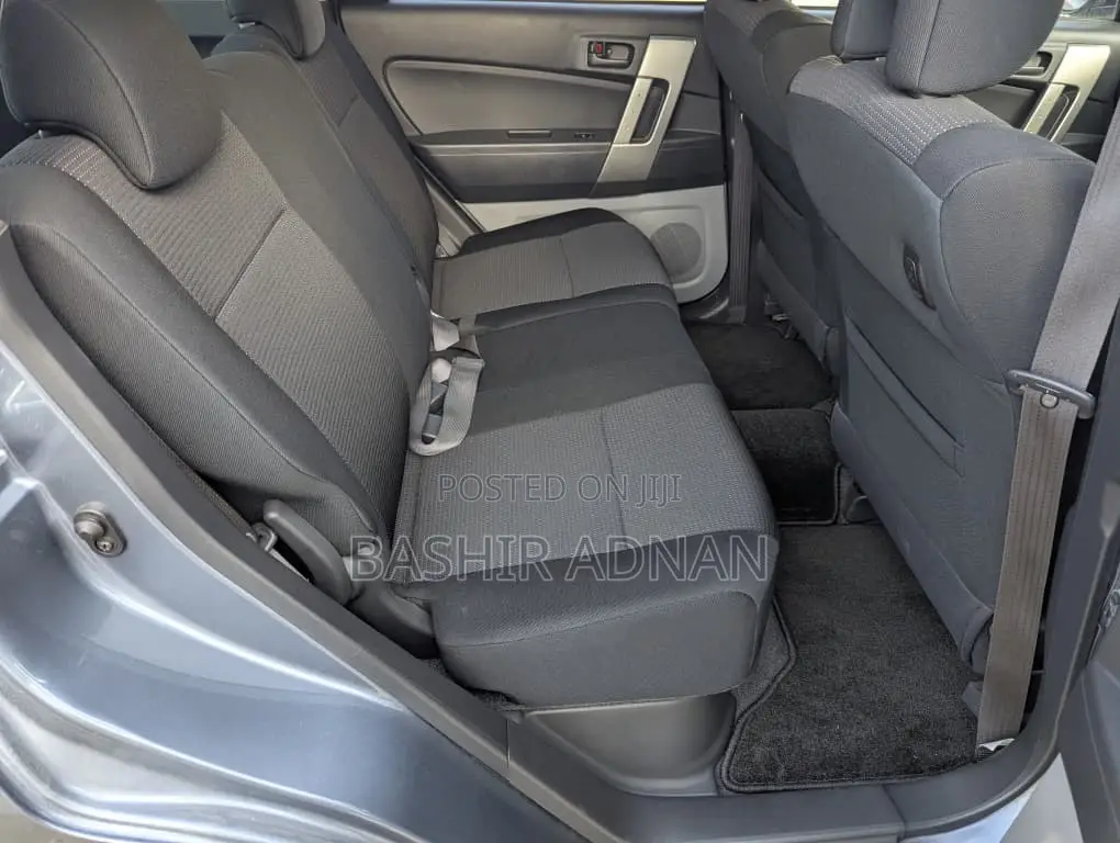 Toyota Rush 1.5 RWD 2006 Gray