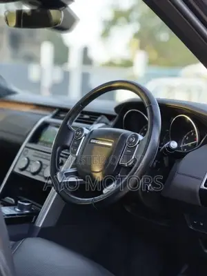 Land Rover Discovery 2019 Black
