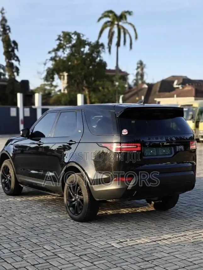 Land Rover Discovery 2019 Black