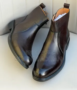 CLARKS SIGNATURE MEN’S SHOESFull Box AvailablePrice: