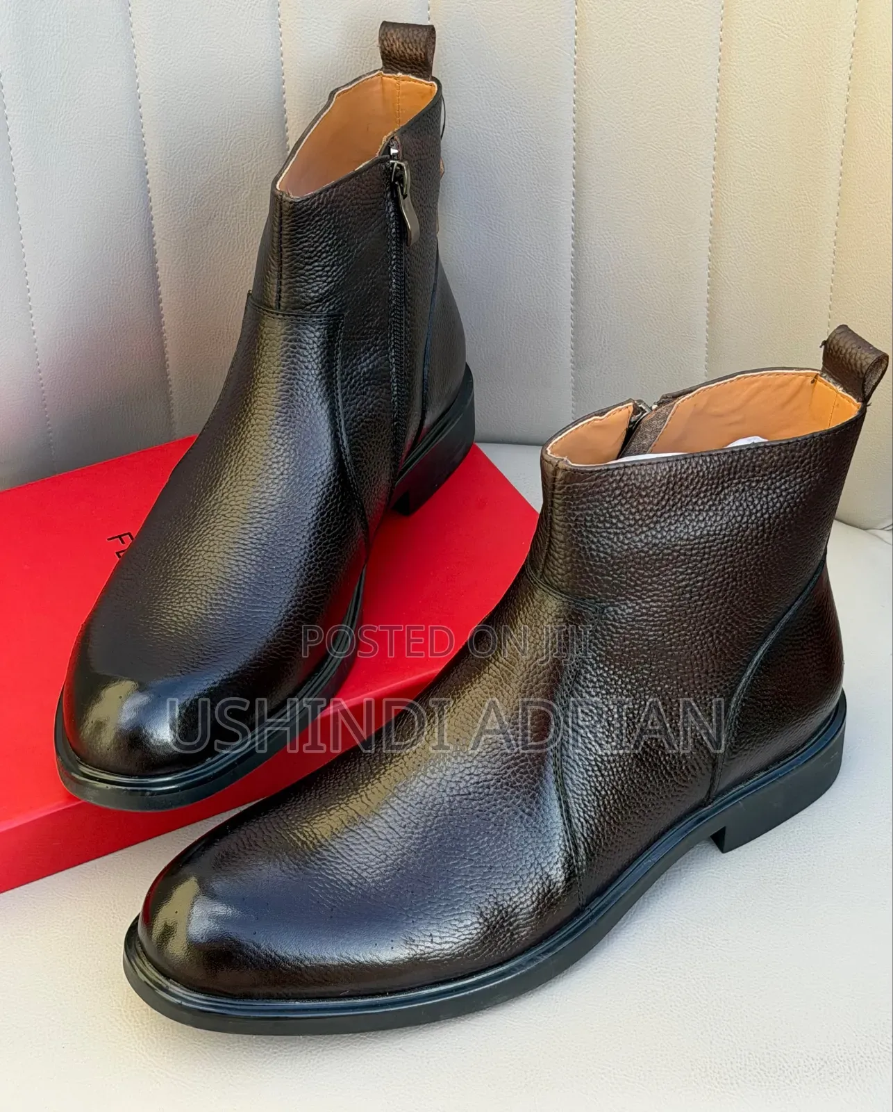 CLARKS SIGNATURE MEN’S SHOESFull Box AvailablePrice: