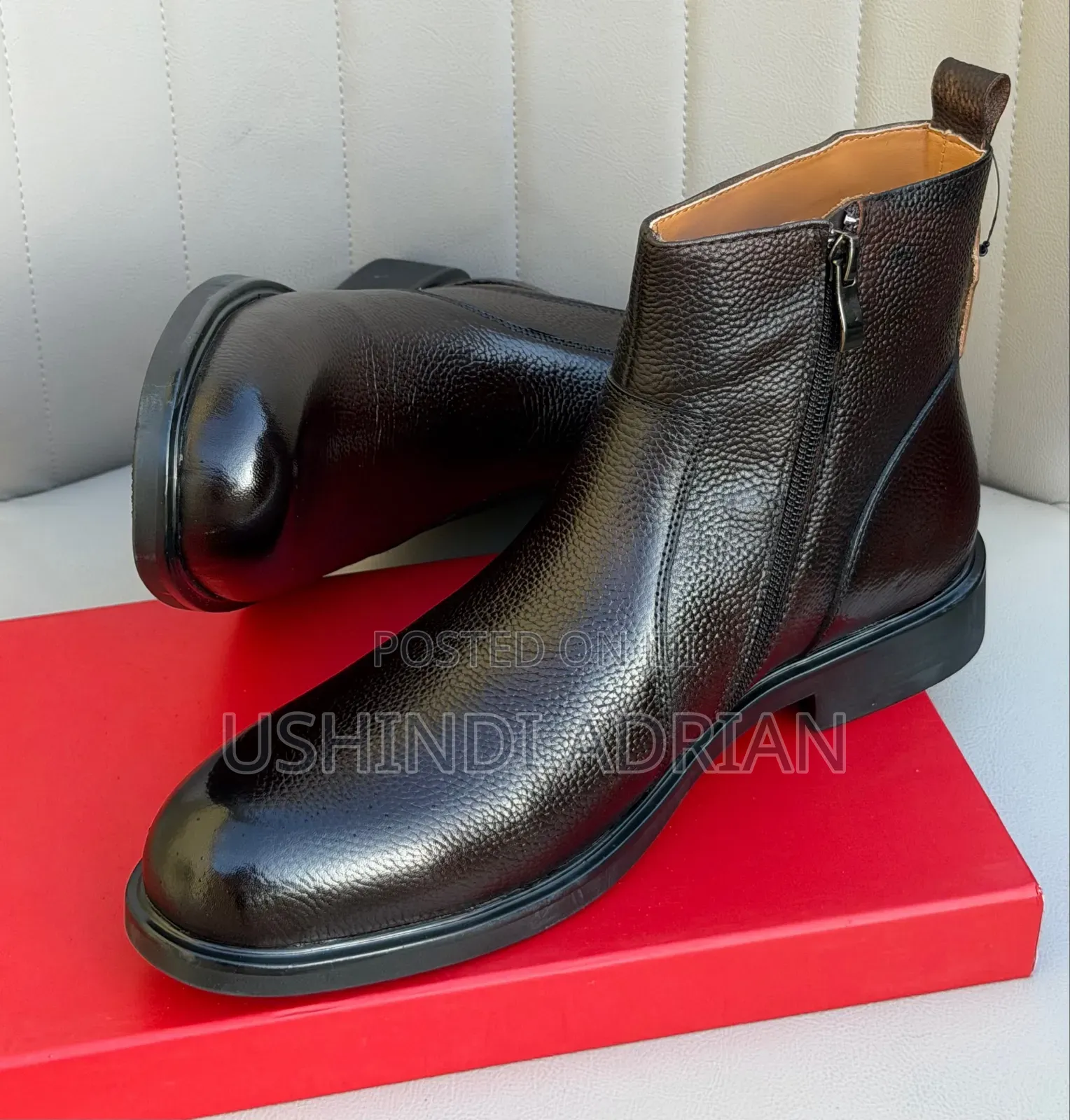 CLARKS SIGNATURE MEN’S SHOESFull Box AvailablePrice:
